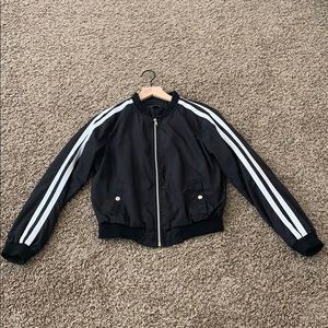 Black with white stripes jacket & pockets